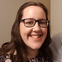 Lynsey Leivars