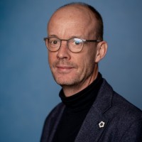 Andrew John Ovens