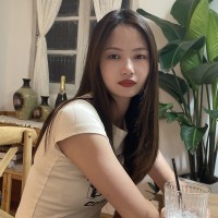 Nikki Ye