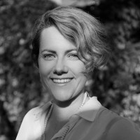 Stephanie Howe