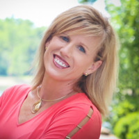 Tracey Wozny