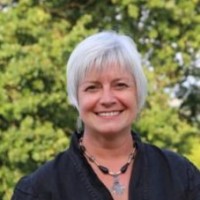 Viviane Roland-Mace