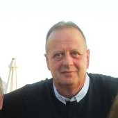 Lee Bradley