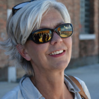 Uta Simon