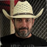 Carlos V. Motes