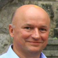 Henning Petke