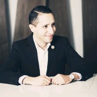 Héctor R. González R.