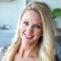 Amanda Logue