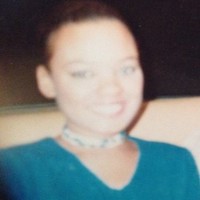 Melanie E Reyes