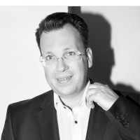 Dr. Patrick Daum