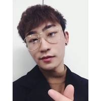 刘伟航