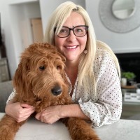 Sara White