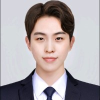박건우