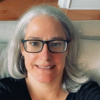 Donna Nanos