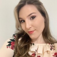Isabelle Lara Brandão