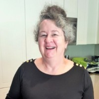 Elizabeth J Anderson