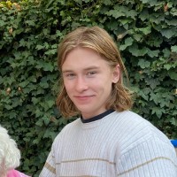 Sam Holst-Grubbe