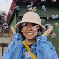 Esther Yi