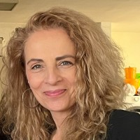 Viviana Cook