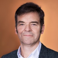 Dr Franck Rumen