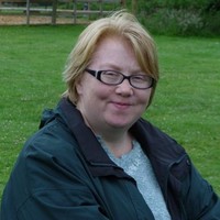 Tracey Dean
