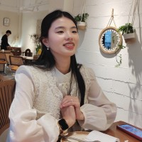 Shirley Zhu