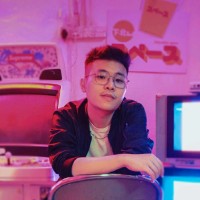 Jonathan Tang