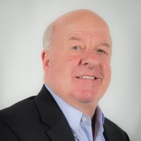 Andrew Tomlinson