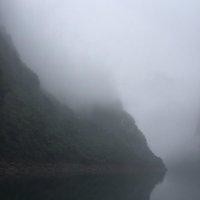 董智龙