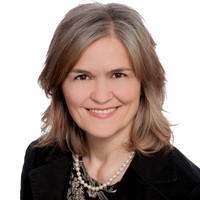 Julie Bates