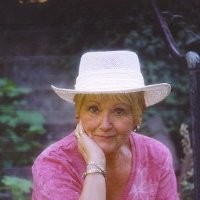 Billie Linder