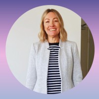 Dee Dodd (Denise)