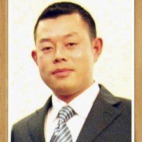 易前坤