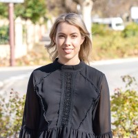 Lois Beale