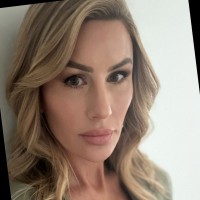 Kate J. Bloom