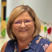 Lynn Vines