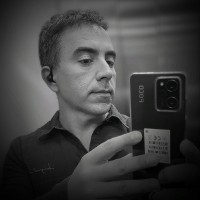 Carles Miralles Guri