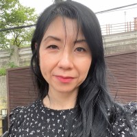Niki Au