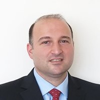 Nir Ezer