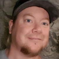 Dustin Leonard