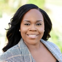 Janell Missick, Mba