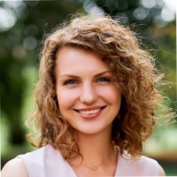 Eugenia Ahpash
