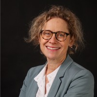Simone Knijff