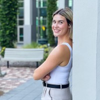 Anastasia Henbest, Mba