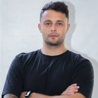 Vitor Grossi