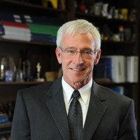 Dan Lowe