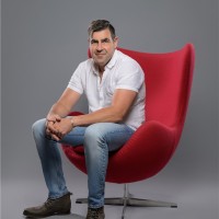 Brian Dickinson