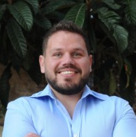 Jonathan Fenianos