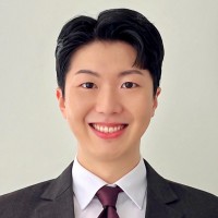 Useok Lee