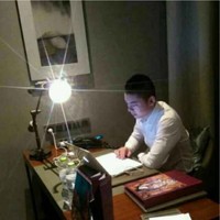 何亚飞